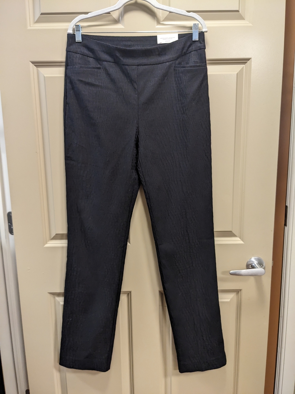 Chico's So Slimming Brigitte Slim Leg Textured Pants Size 10 TALL